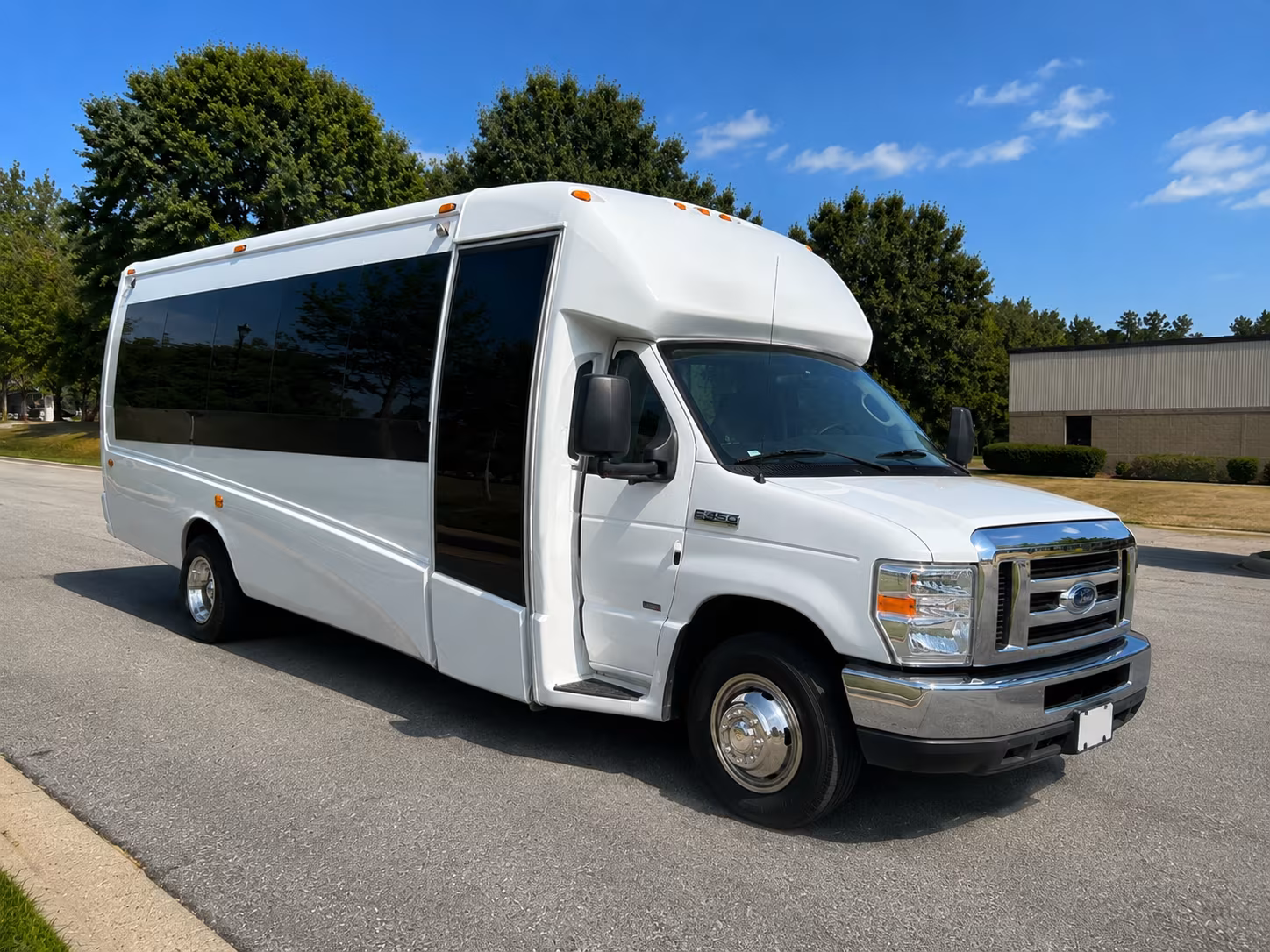 bus rentals for bands and performers touring through haverhill