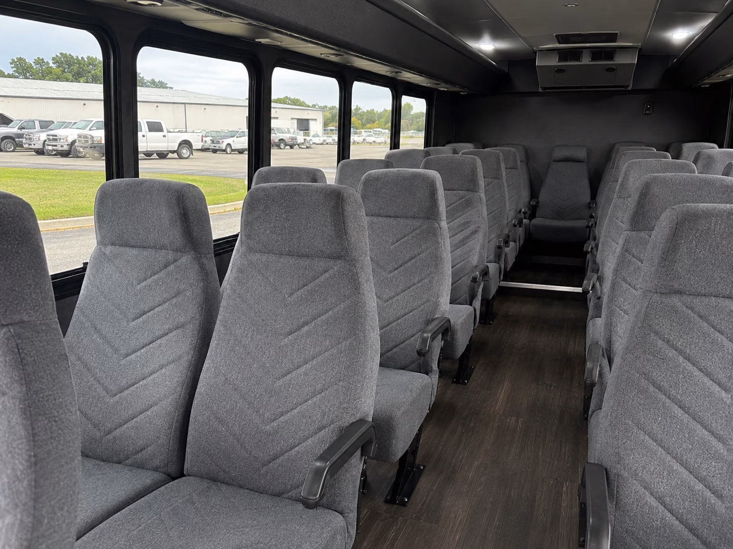 minibus wine tour rentals for smaller groups in haverhill