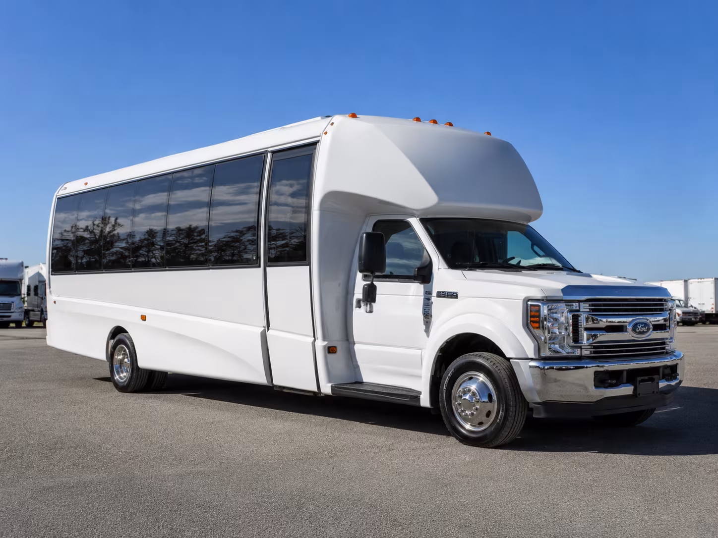 minibuses for executive teams and small group corporate travel