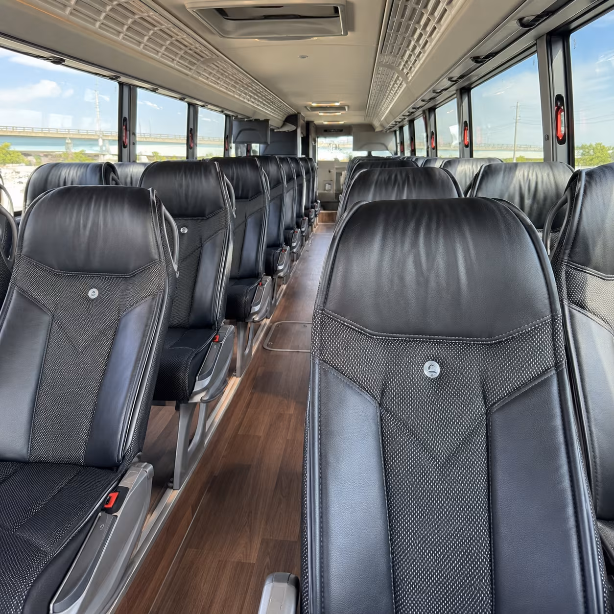 shuttle buses for veterans events and ceremonies in haverhill