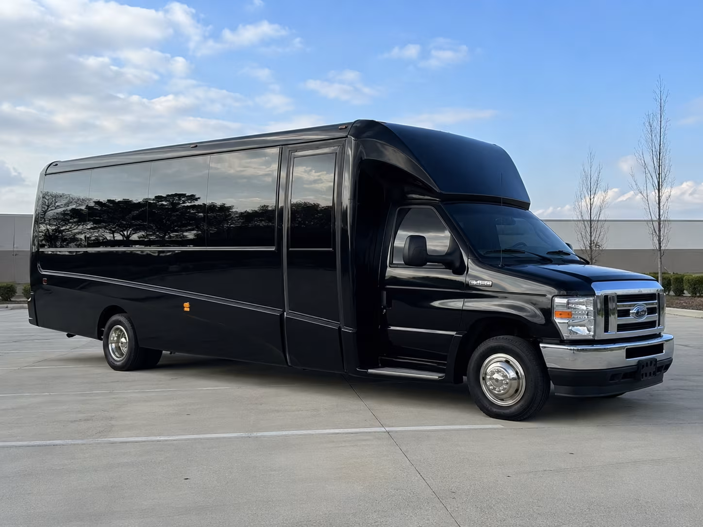 weekly worship shuttle buses for haverhill congregations
